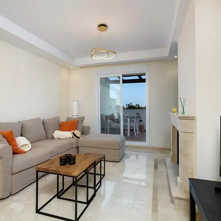 Apartment Duplex With Rooftop Terrace Aloha Royal Rdr230