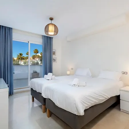 Duplex With Rooftop Terrace Aloha Royal Rdr230 Apartment